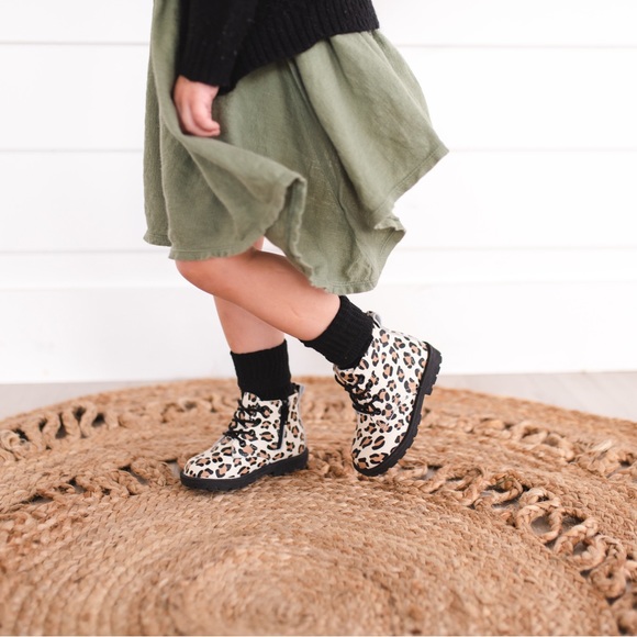 Combat Boots - Leopard - Picture 10 of 14